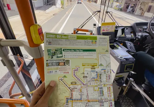Shijo by Bus: Perjalanan Pertama di Kyoto